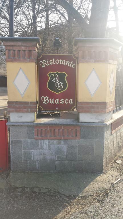 Ristorante Buasca Hotell Cuorgnè Eksteriør bilde